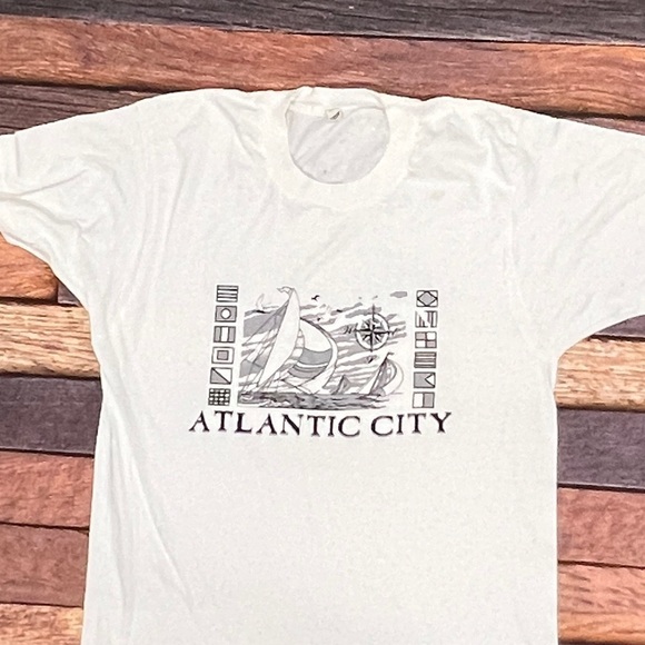 Vintage Single Stitch 80s Atlantic City New Jersey Travel Screen Stars Tshirt - Picture 2 of 4